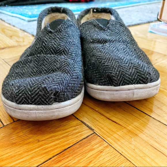 Toms SherpaLined Slip on size 4Y/6 Womens preloved - Picture 5 of 6
